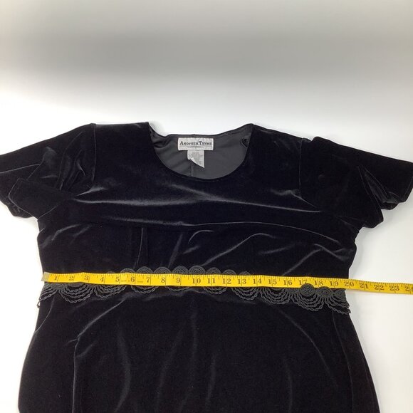Another Thyme Black Velvet Short Sleeve Dress 16W Scalloped Waist Detail Soft - Picture 6 of 6
